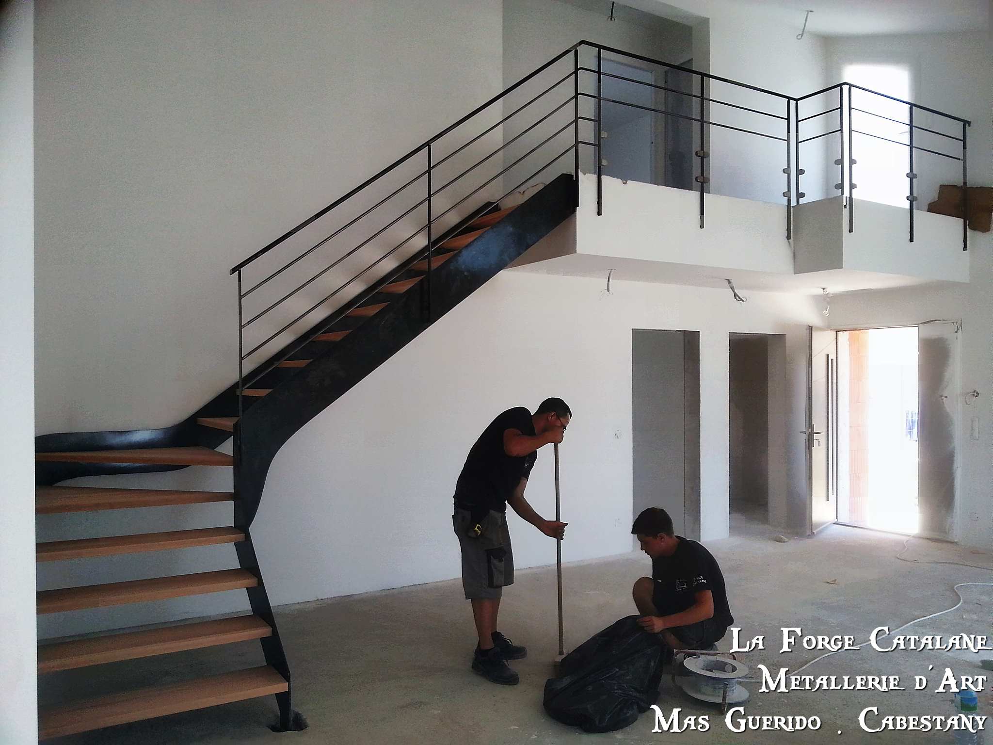 Limon cremaillere double decoupe laser marches bois  13 forge catalane.jpg